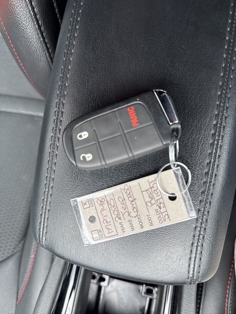 2025 Jeep Compass Trailhawk