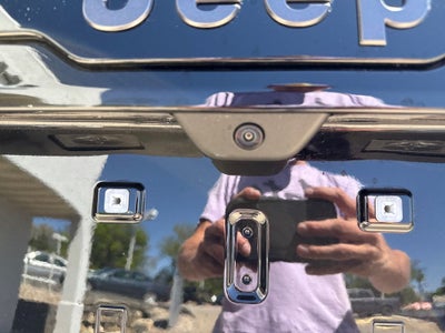 2026 Jeep Cherokee CHEROKEE LAREDO 4X4