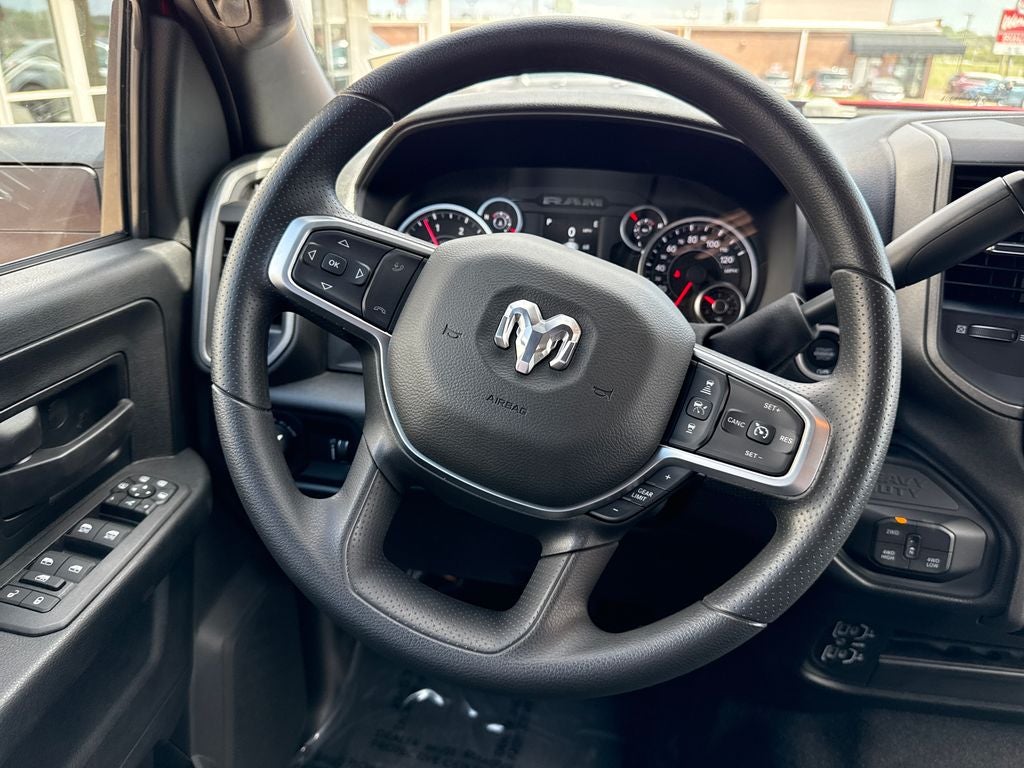 2026 RAM Ram 3500 RAM 3500 TRADESMAN CREW CAB 4X4 6'4' BOX