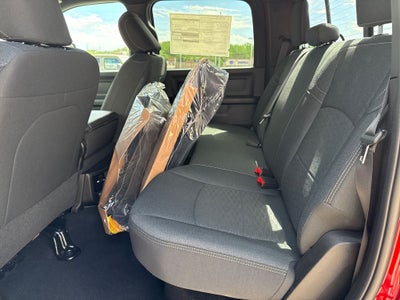 2026 RAM Ram 3500 RAM 3500 TRADESMAN CREW CAB 4X4 6'4' BOX