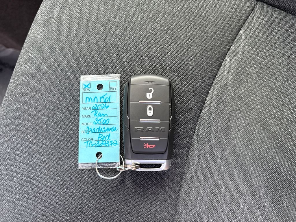 2026 RAM Ram 3500 RAM 3500 TRADESMAN CREW CAB 4X4 6'4' BOX