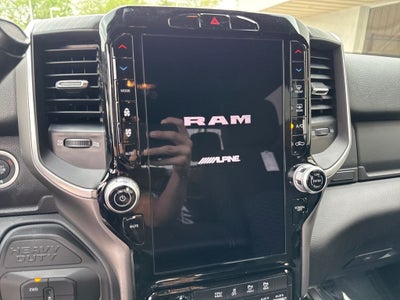 2026 RAM Ram 3500 RAM 3500 BIG HORN CREW CAB 4X4 6'4' BOX