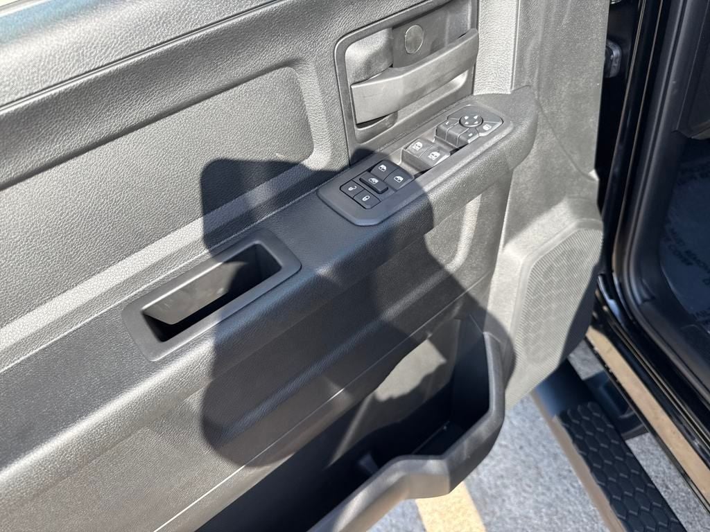 2025 RAM Ram 2500 RAM 2500 TRADESMAN CREW CAB 4X4 6'4' BOX