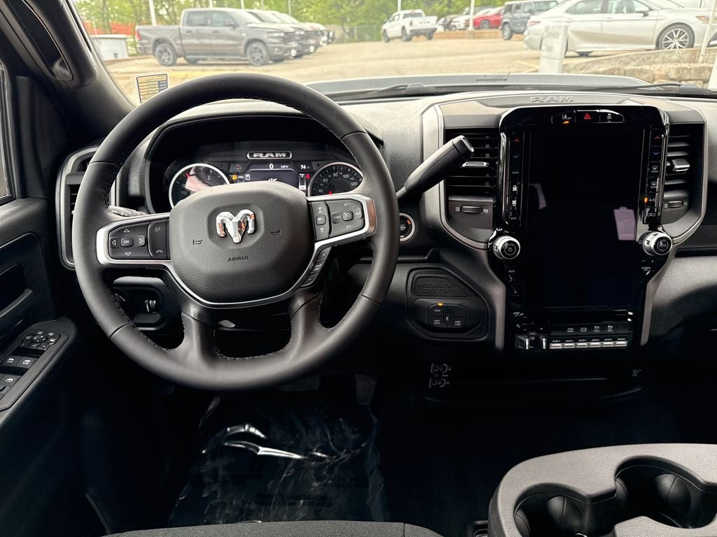 2026 RAM Ram 2500 RAM 2500 BLACK EXPRESS CREW CAB 4X4 6'4' BOX