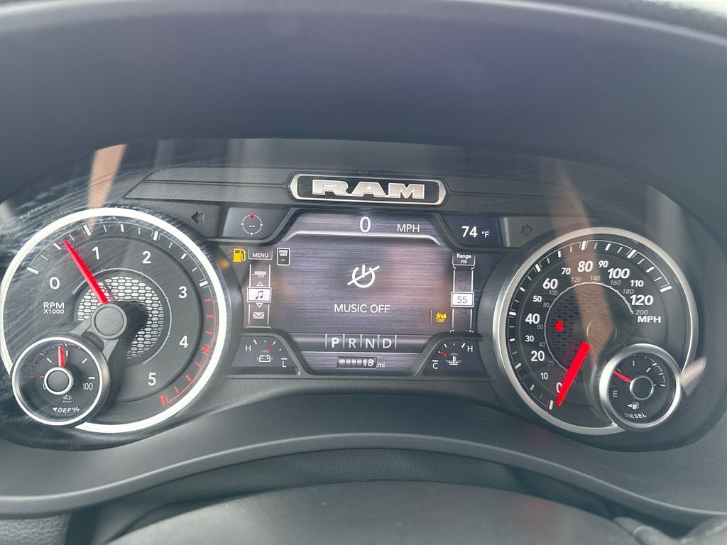 2026 RAM Ram 2500 RAM 2500 BLACK EXPRESS CREW CAB 4X4 6'4' BOX