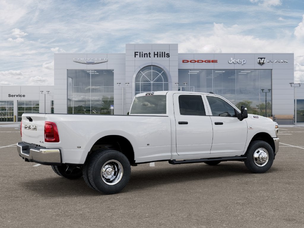 2027 RAM Ram 3500 RAM 3500 TRADESMAN CREW CAB 4X4 8' BOX