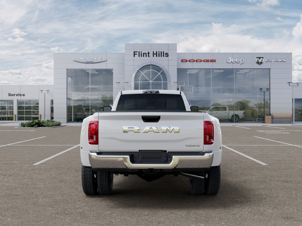 2027 RAM Ram 3500 RAM 3500 TRADESMAN CREW CAB 4X4 8' BOX