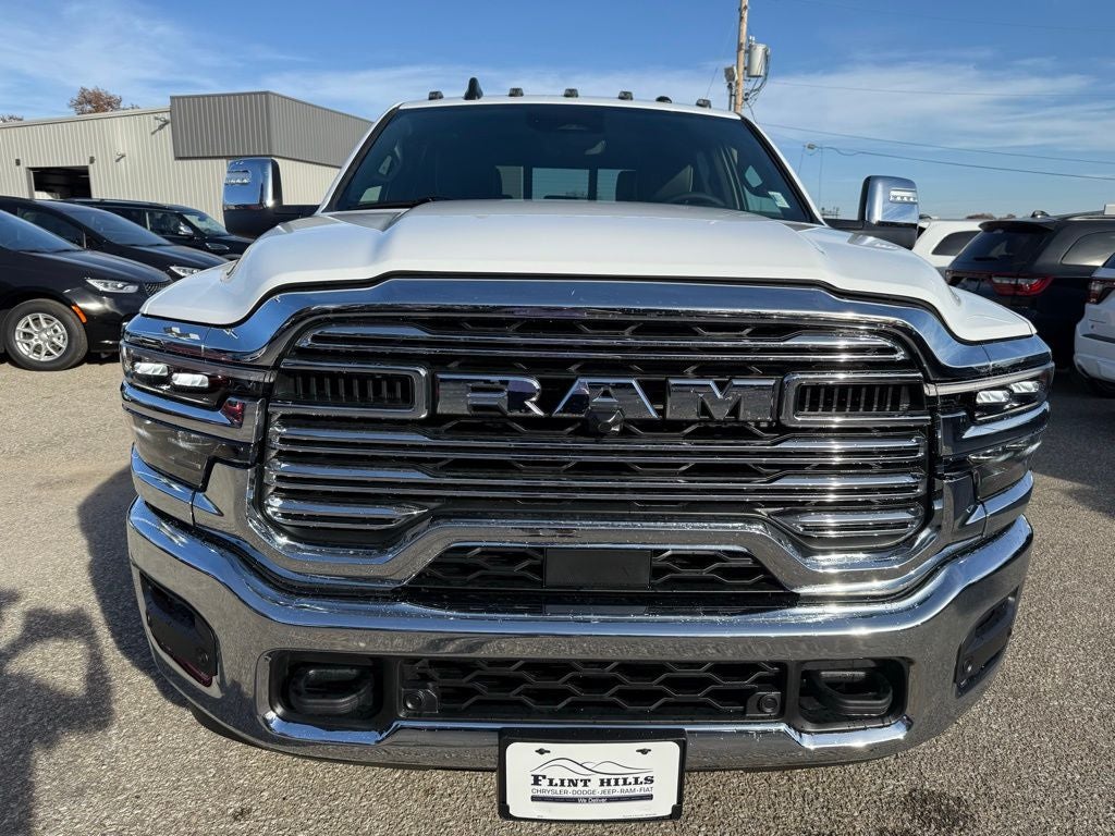 2026 RAM Ram 3500 RAM 3500 LARAMIE CREW CAB 4X4 8' BOX