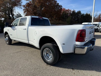 2026 RAM Ram 3500 RAM 3500 LARAMIE CREW CAB 4X4 8' BOX