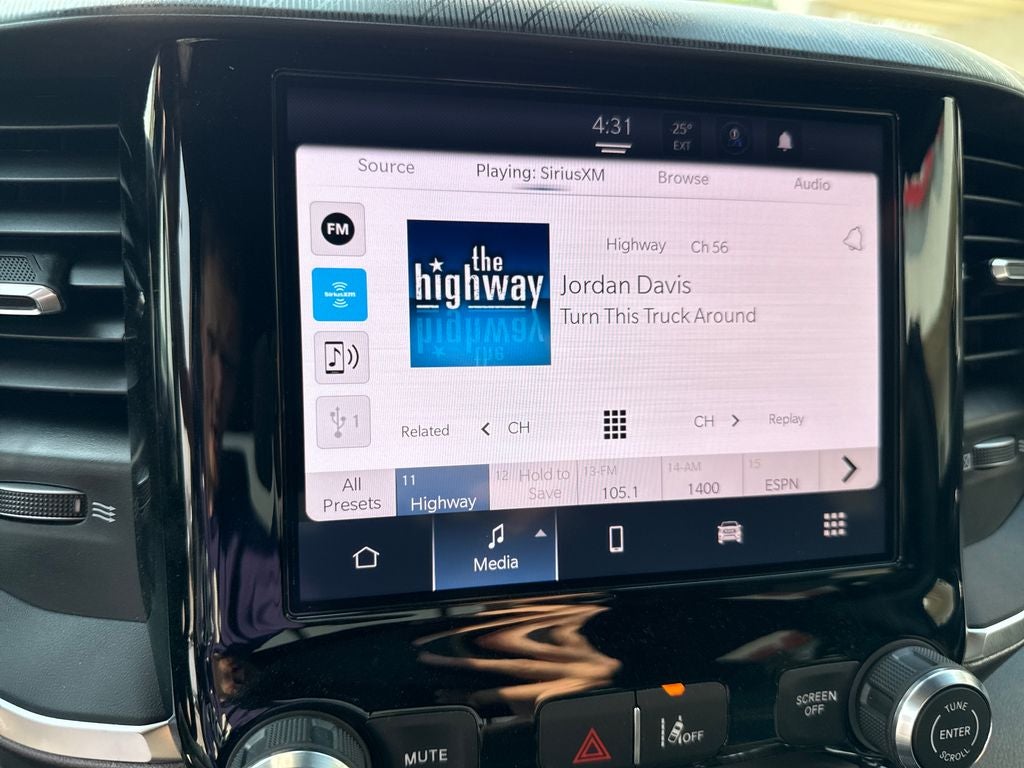 2026 RAM Ram 1500 RAM 1500 EXPRESS CREW CAB 4X4 5'7' BOX