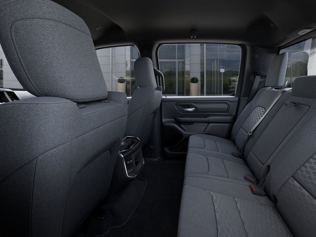 2026 RAM 1500 RAM 1500 EXPRESS CREW CAB 4X4 5'7' BOX