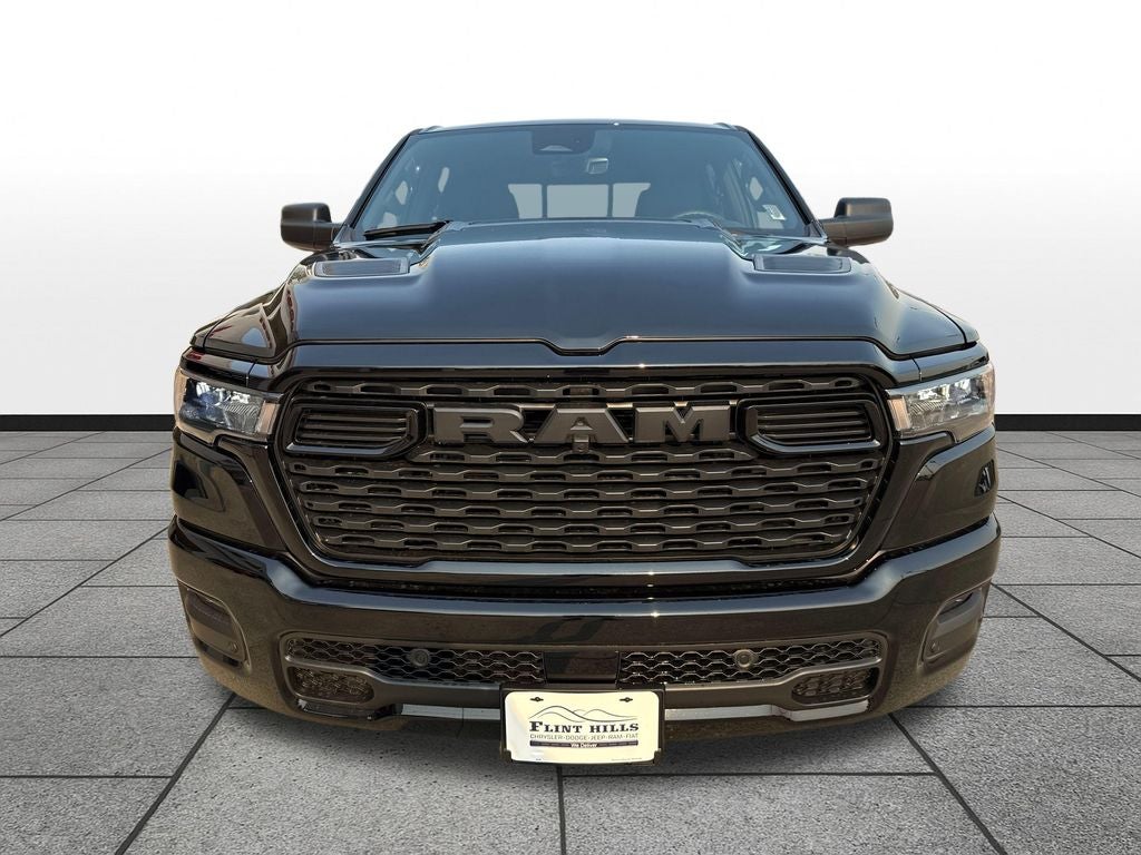 2026 RAM Ram 1500 RAM 1500 EXPRESS CREW CAB 4X4 5'7' BOX