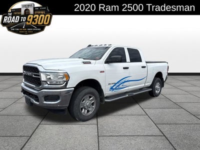 2020 RAM 2500 Tradesman Crew Cab 4x4 6'4' Box