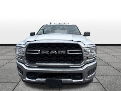 2020 RAM 2500 Tradesman Crew Cab 4x4 6'4' Box