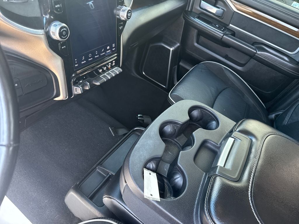 2024 RAM 2500 Laramie Crew Cab 4x4 6'4' Box