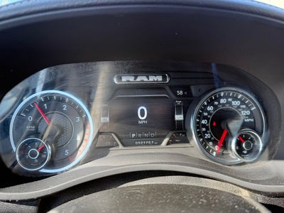 2024 RAM 2500 Laramie Crew Cab 4x4 6'4' Box