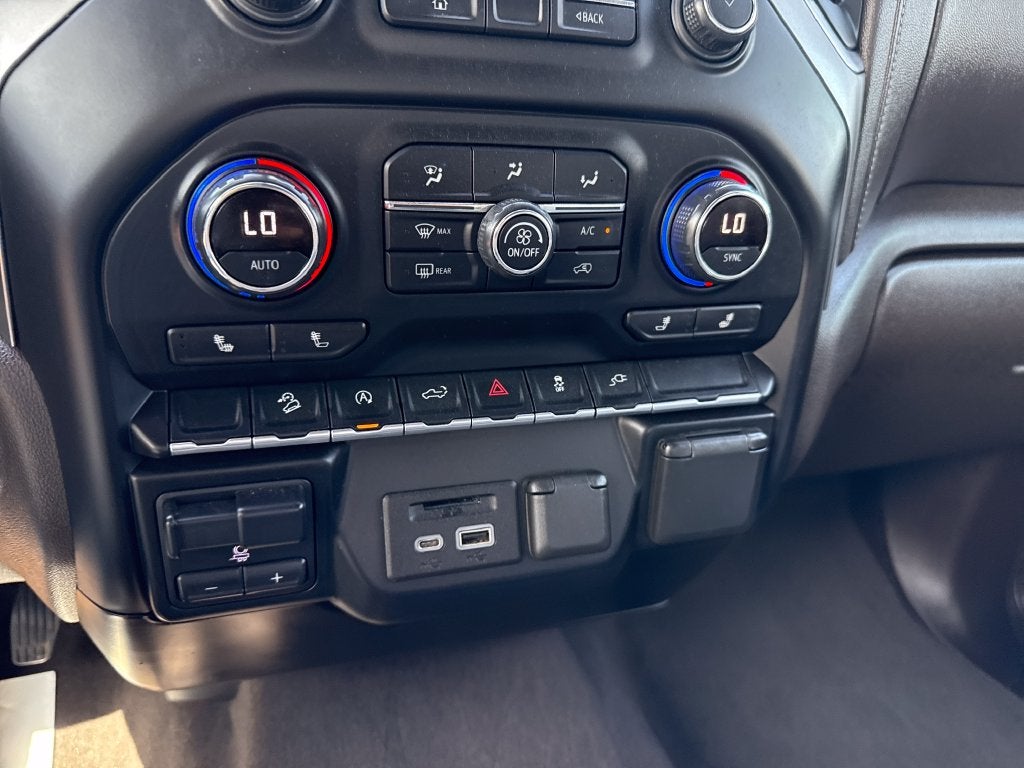 2021 Chevrolet Silverado 1500 4WD Crew Cab Short Bed LT