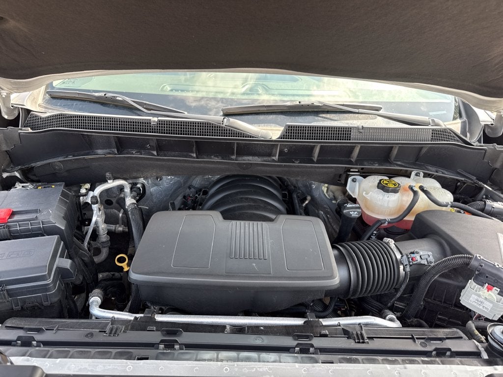 2021 Chevrolet Silverado 1500 4WD Crew Cab Short Bed LT