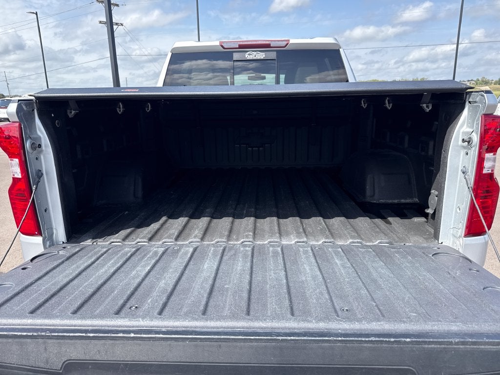 2021 Chevrolet Silverado 1500 4WD Crew Cab Short Bed LT