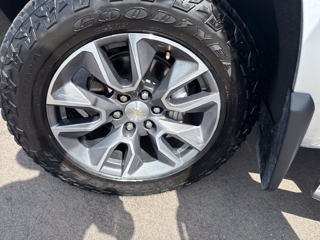2021 Chevrolet Silverado 1500 4WD Crew Cab Short Bed LT
