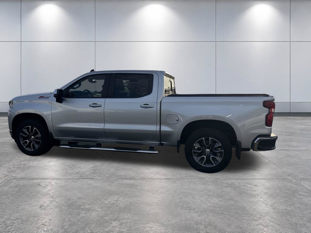 2021 Chevrolet Silverado 1500 4WD Crew Cab Short Bed LT