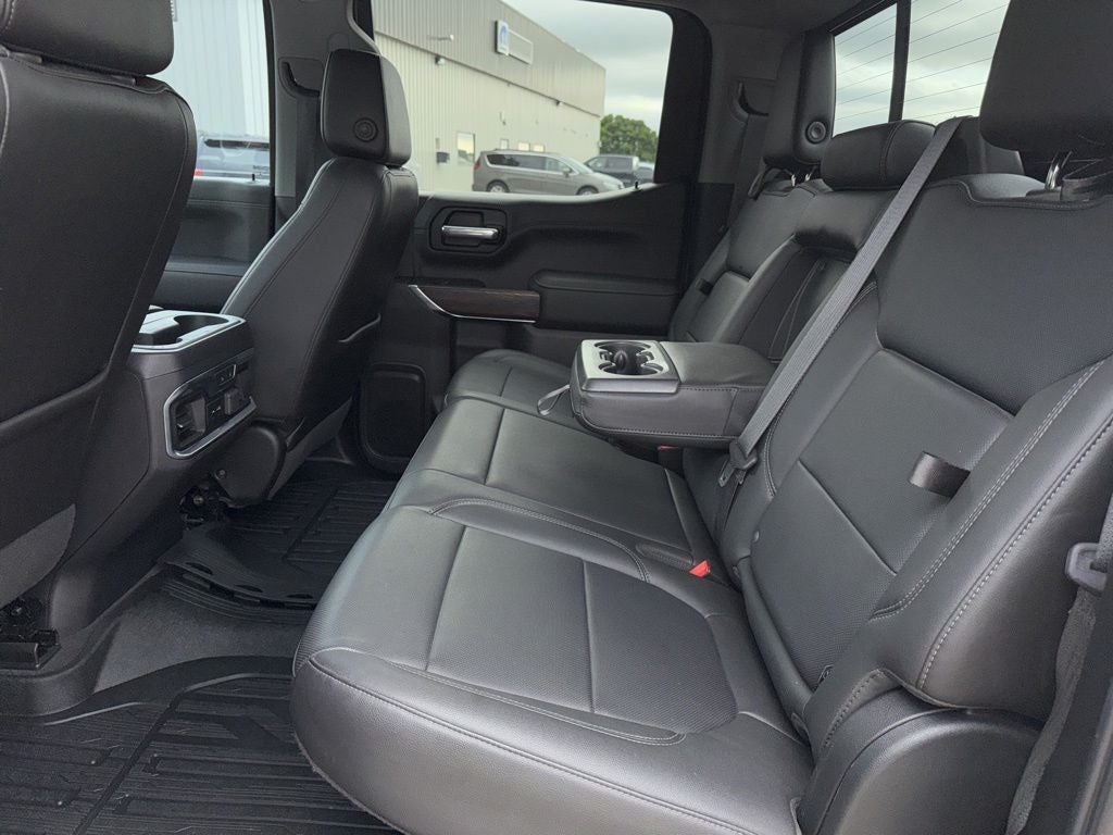 2020 GMC Sierra 1500 4WD Crew Cab Short Box SLT