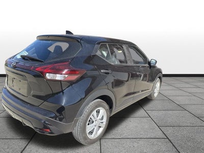 2024 Nissan Kicks S Xtronic CVT