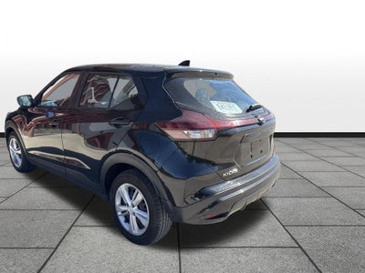2024 Nissan Kicks S Xtronic CVT