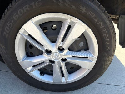 2024 Nissan Kicks S Xtronic CVT