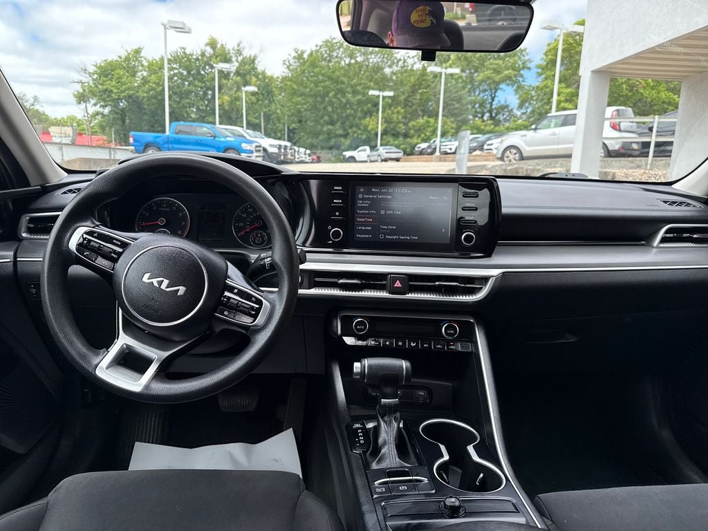 2022 Kia K5 LXS