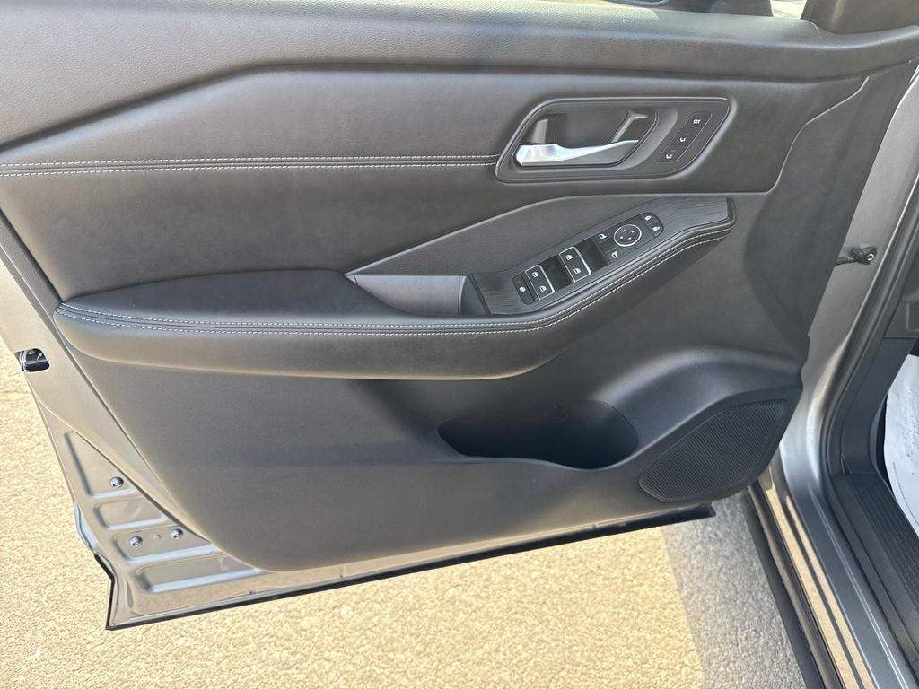 2024 Nissan Rogue SL Intelligent AWD