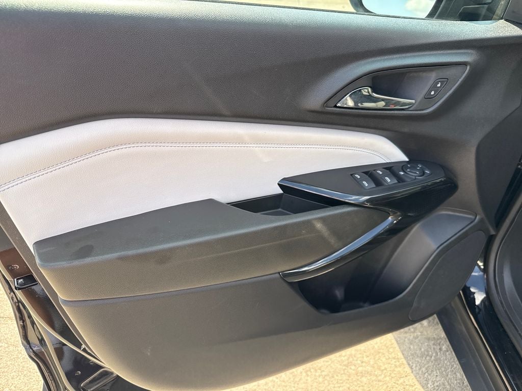 2025 Chevrolet Trax FWD LT