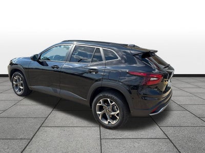 2025 Chevrolet Trax FWD LT