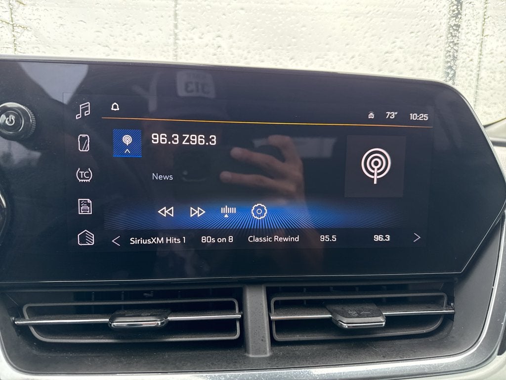 2025 Chevrolet Trax FWD LT