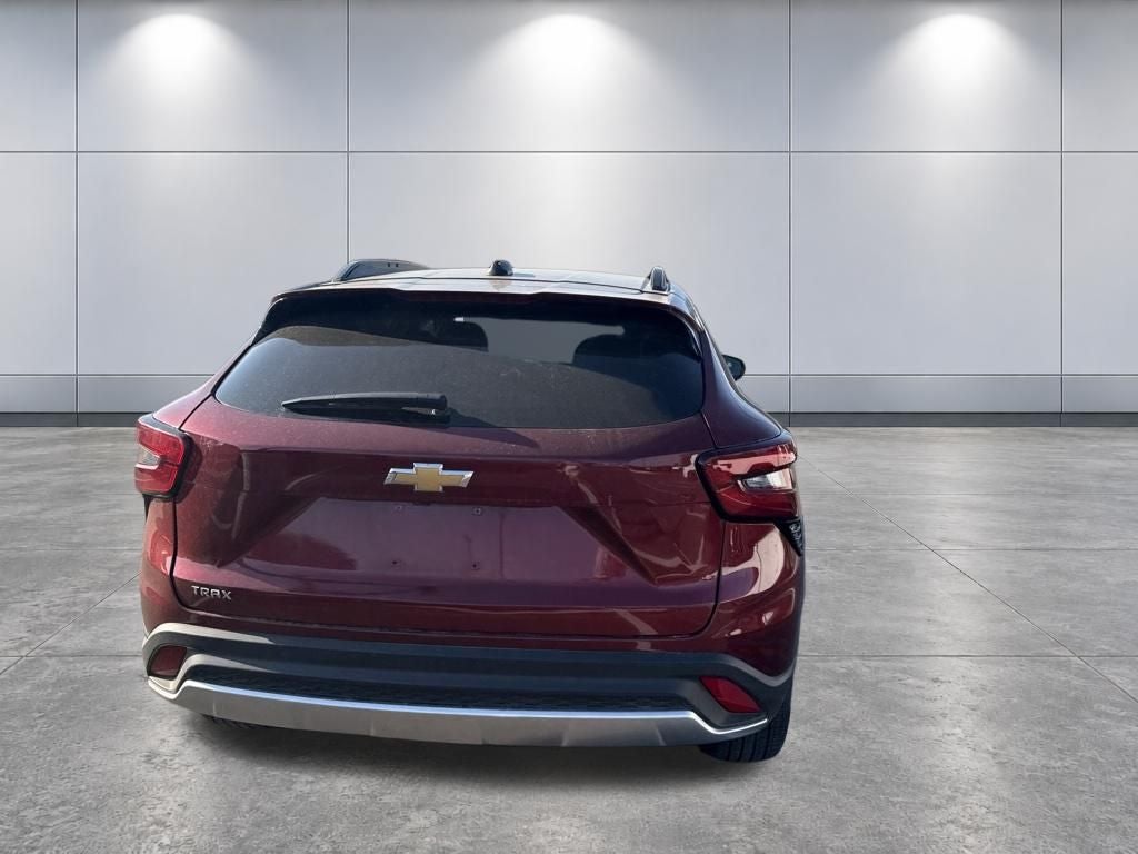 2025 Chevrolet Trax FWD LT