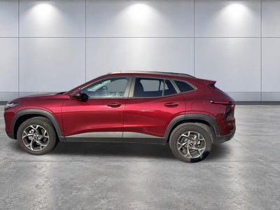 2025 Chevrolet Trax FWD LT