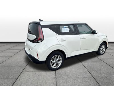 2024 Kia Soul LX
