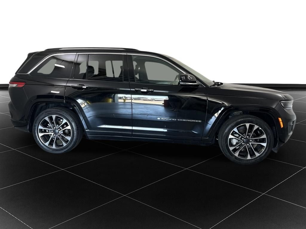 2022 Jeep Grand Cherokee Overland