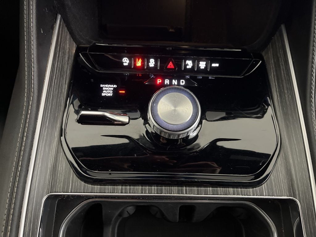 2024 Jeep Wagoneer L Series II