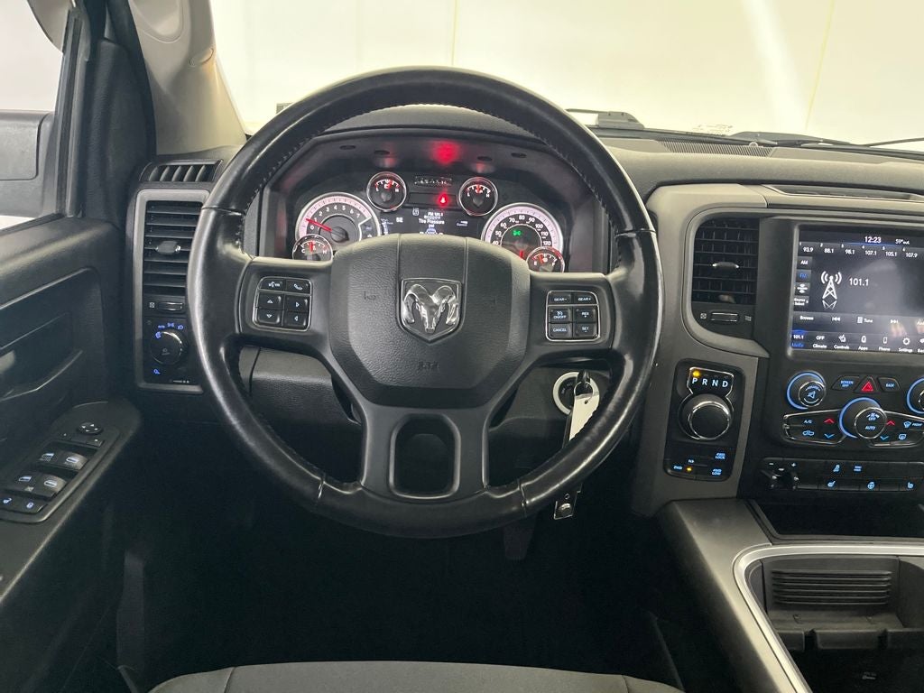 2021 RAM 1500 Classic Express