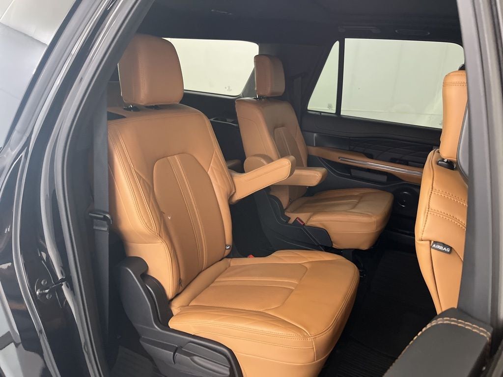 2023 Ford Expedition Max Platinum