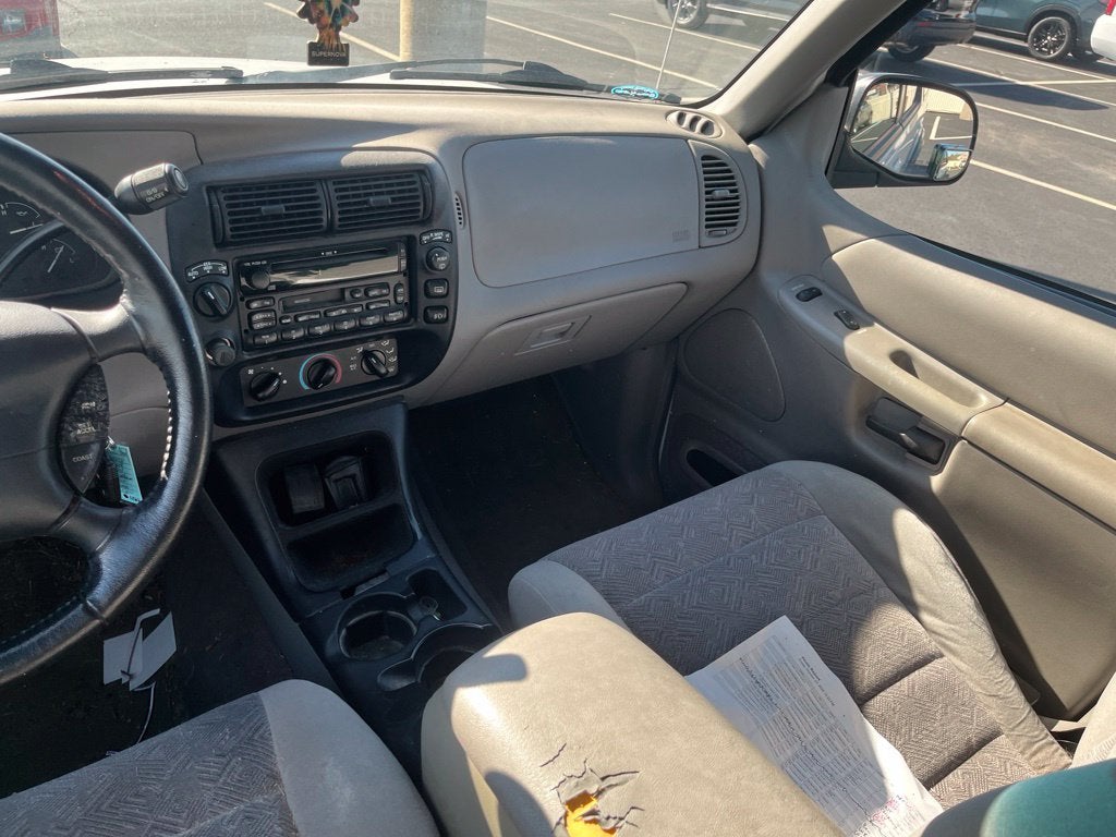 1999 Ford Explorer XLT 112 WB