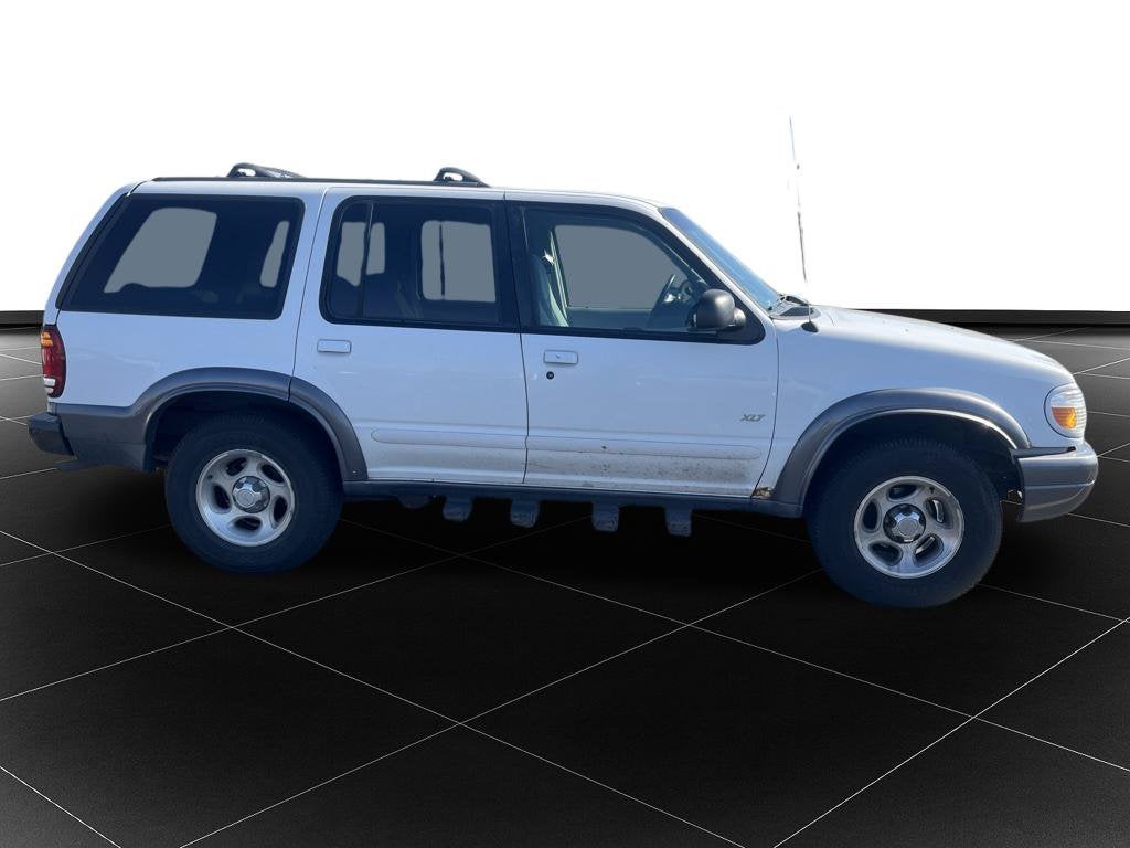 1999 Ford Explorer XLT 112 WB