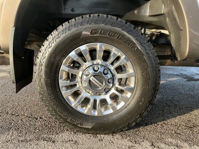 2022 Ford F-250SD Lariat