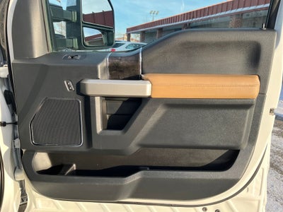 2022 Ford F-250SD Lariat