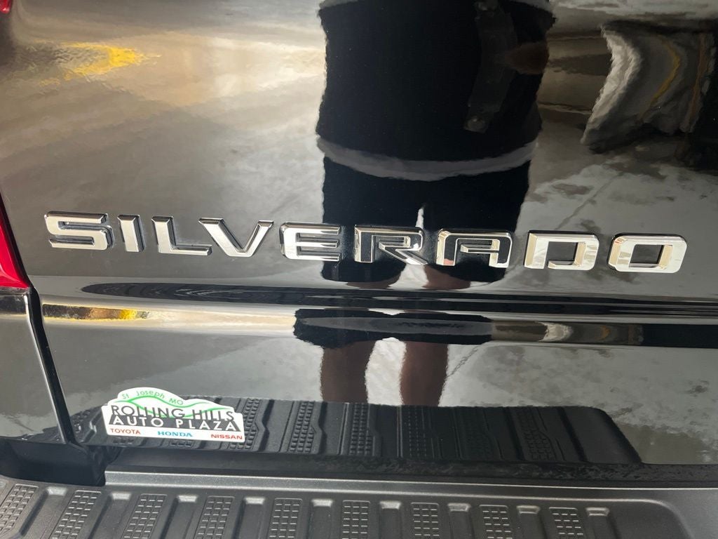 2025 Chevrolet Silverado 1500 LTZ