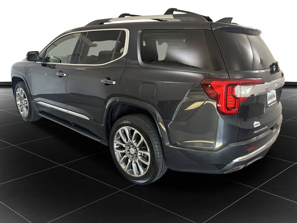2022 GMC Acadia Denali