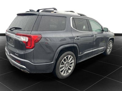 2022 GMC Acadia Denali