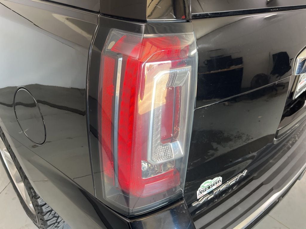 2016 GMC Yukon Denali