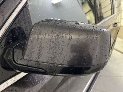 2017 GMC Yukon XL SLT